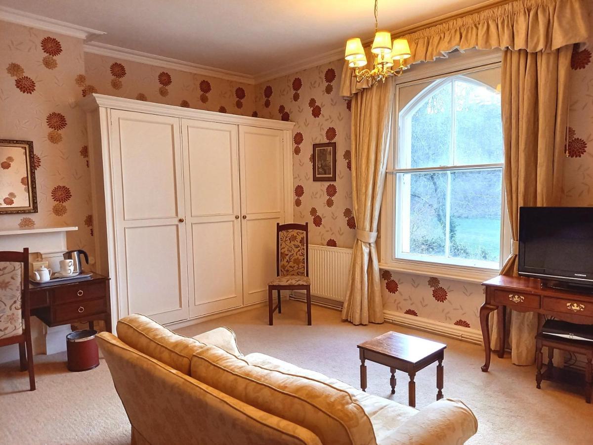 The Forest Country House B&B Нютаун Екстериор снимка