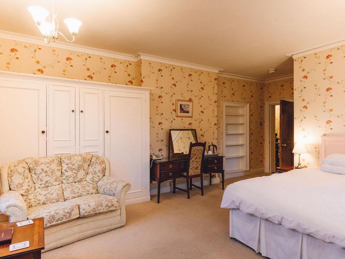 The Forest Country House B&B Нютаун Екстериор снимка